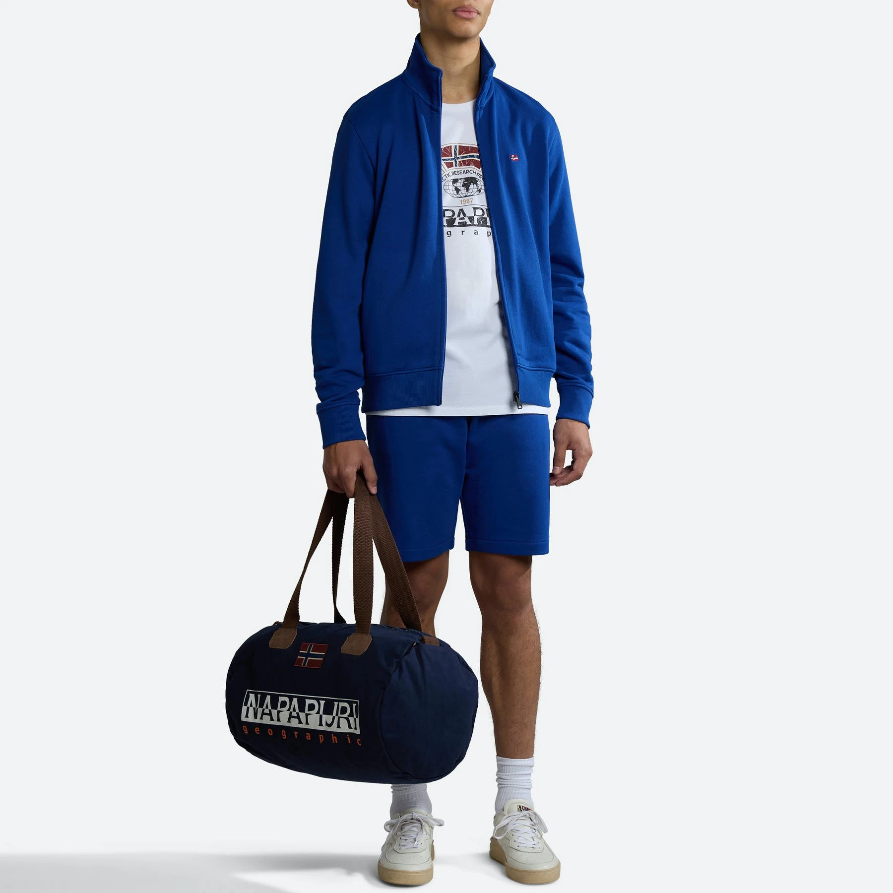 Napapijri Nalis Sum Shorts 2 Napapijri Nalis Sum Shorts - Image 2